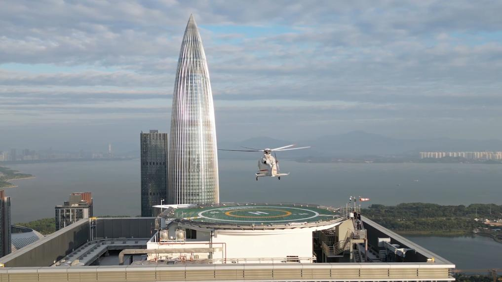 新华视点｜向“新”前行，向“空”而强——来自深圳的低空经济“近视察”
